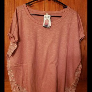 NWT Ladies Seven7 Blouse